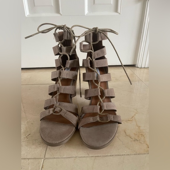 Steve Madden Wedges - Picture 3 of 5